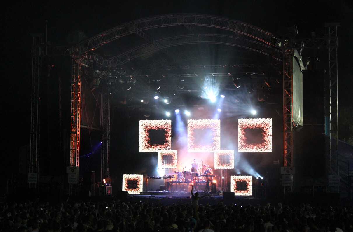 V8 Supercars Stage LED Screen