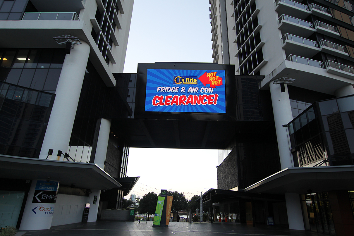Circle-on-Cavill-4 Circle on Cavil Outdoor Digital Billboard Advertising LED Sign