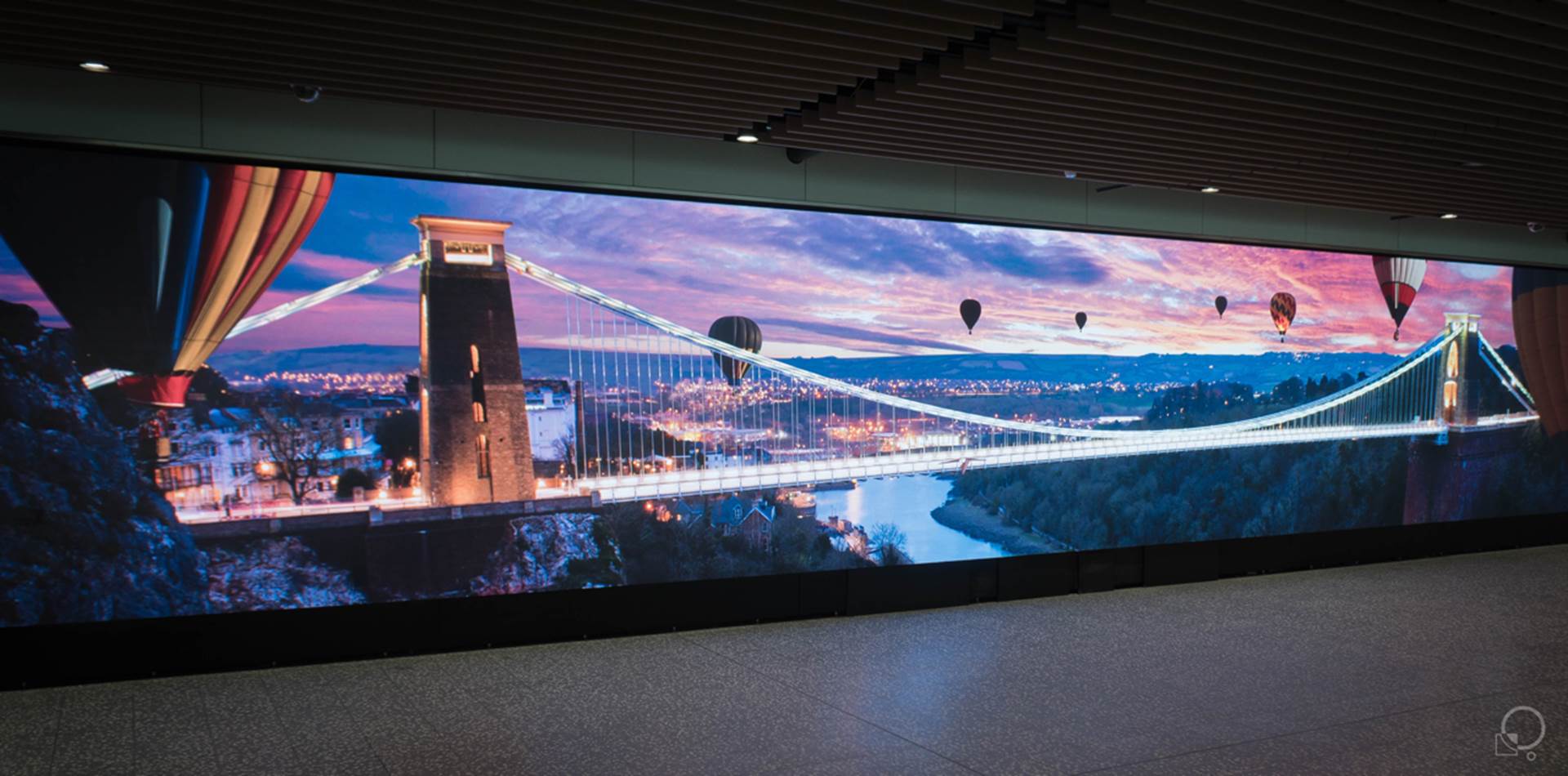 Bristol Airport-3 VuePix LED technology