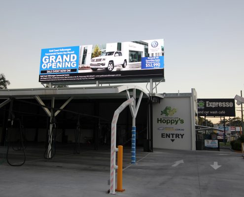 Hoppys Car Wash Digital Billboard Outdoor LED Advertising
